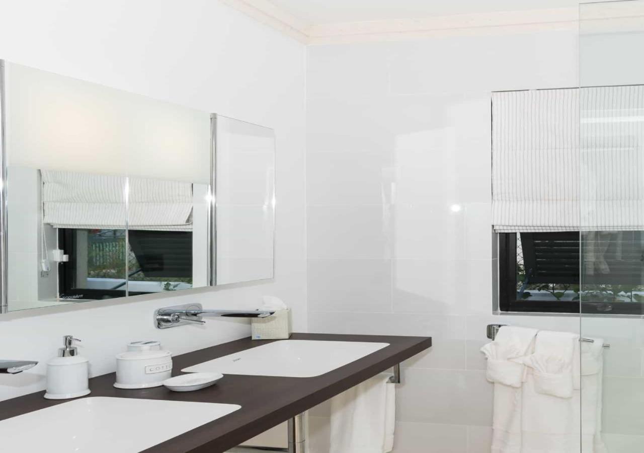 Mirador Barbados By Mc Luxury Rentals Saint James Luaran gambar